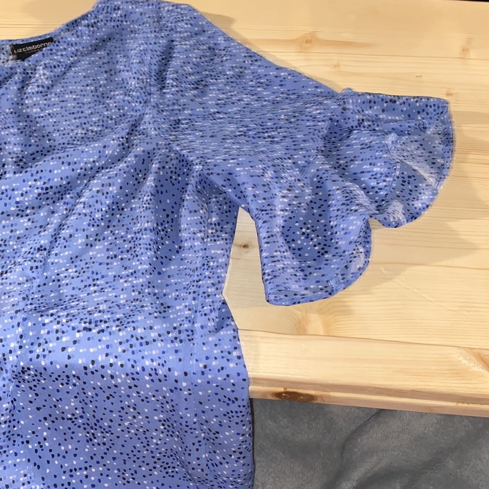 Blue top - Picture 2 of 3